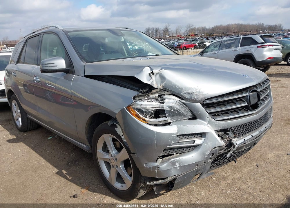 2015 MERCEDES-BENZ ML 350 4MATIC VIN: 4JGDA5HB6FA543966