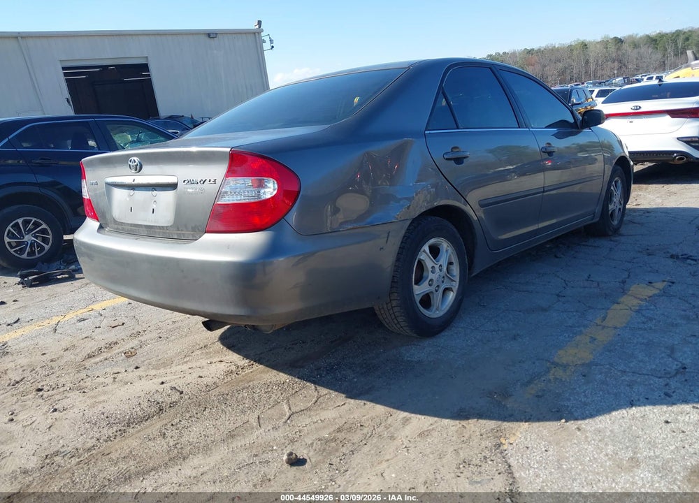2002 TOYOTA CAMRY LE VIN: 4T1BE32K62U567668