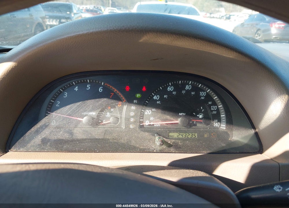 2002 TOYOTA CAMRY LE VIN: 4T1BE32K62U567668