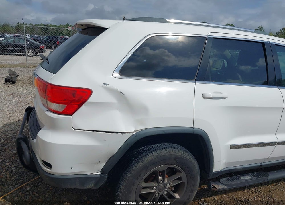 2013 JEEP GRAND CHEROKEE LAREDO VIN: 1C4RJEAG4DC632338