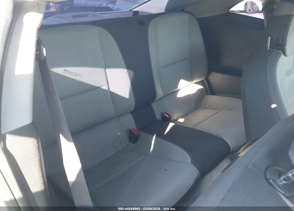 2011 CHEVROLET CAMARO 1LT VIN: 2G1FB1ED2B9177821