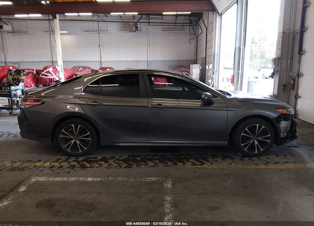2019 TOYOTA CAMRY SE VIN: 4T1B11HK7KU190033