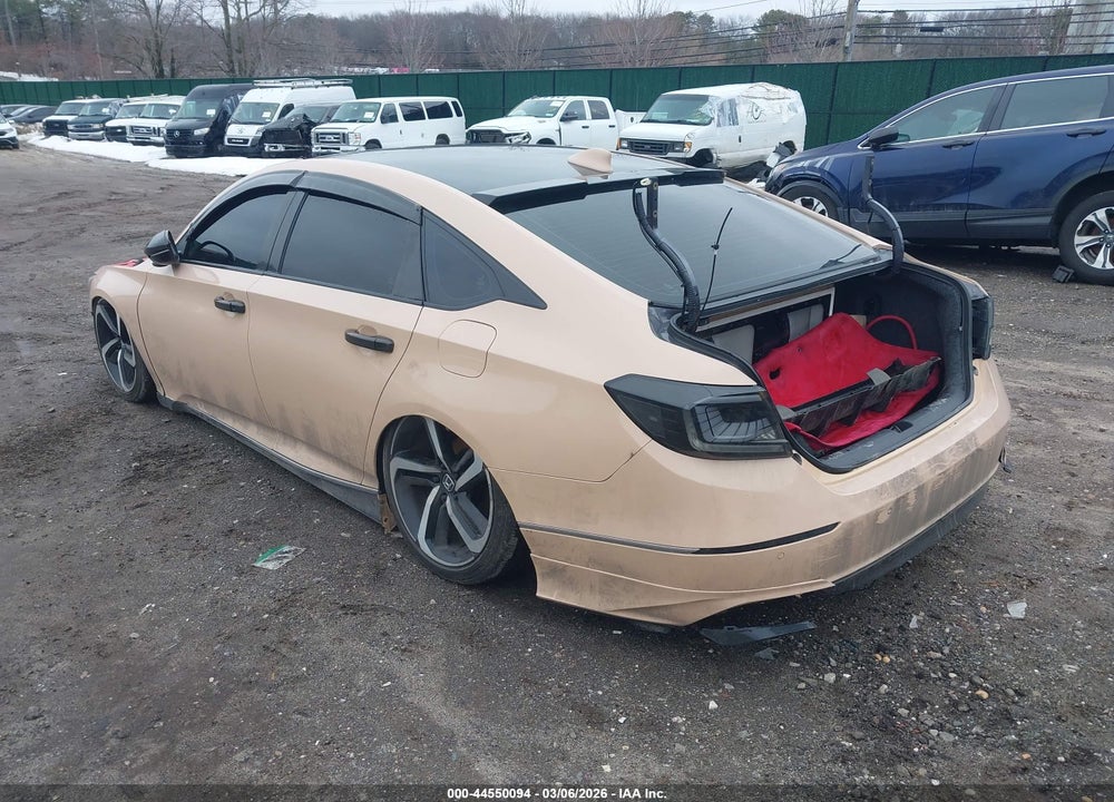2018 HONDA ACCORD TOURING VIN: 1HGCV1F97JA027767