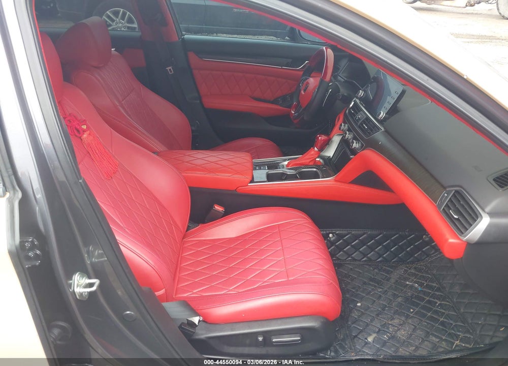 2018 HONDA ACCORD TOURING VIN: 1HGCV1F97JA027767