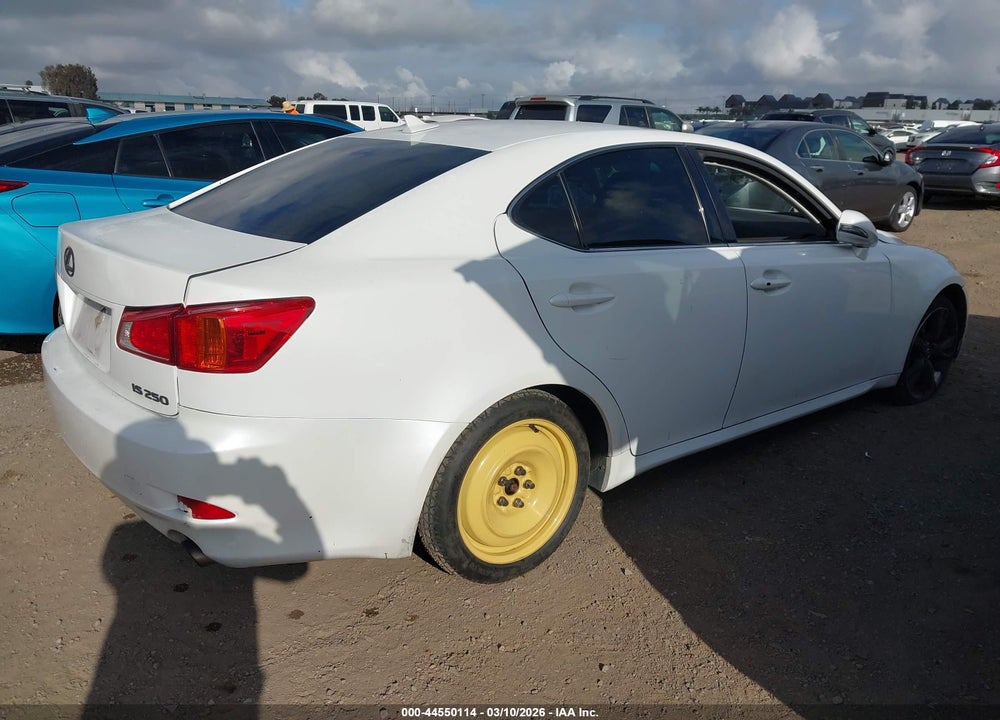 2009 LEXUS IS 250 VIN: JTHBK262X95087279