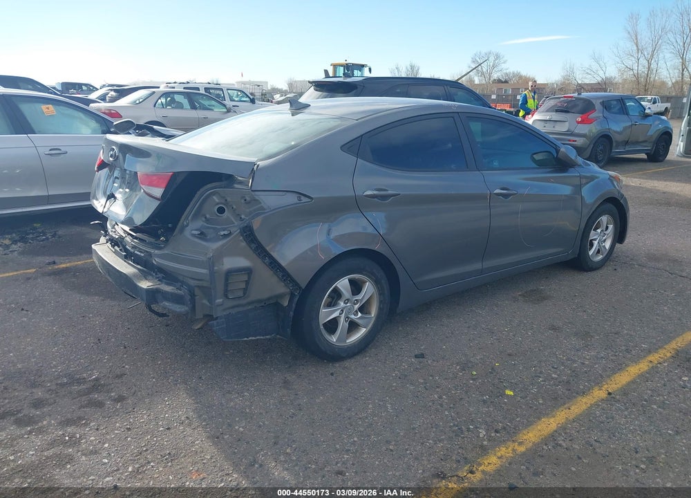 2014 HYUNDAI ELANTRA SE VIN: 5NPDH4AE8EH516144