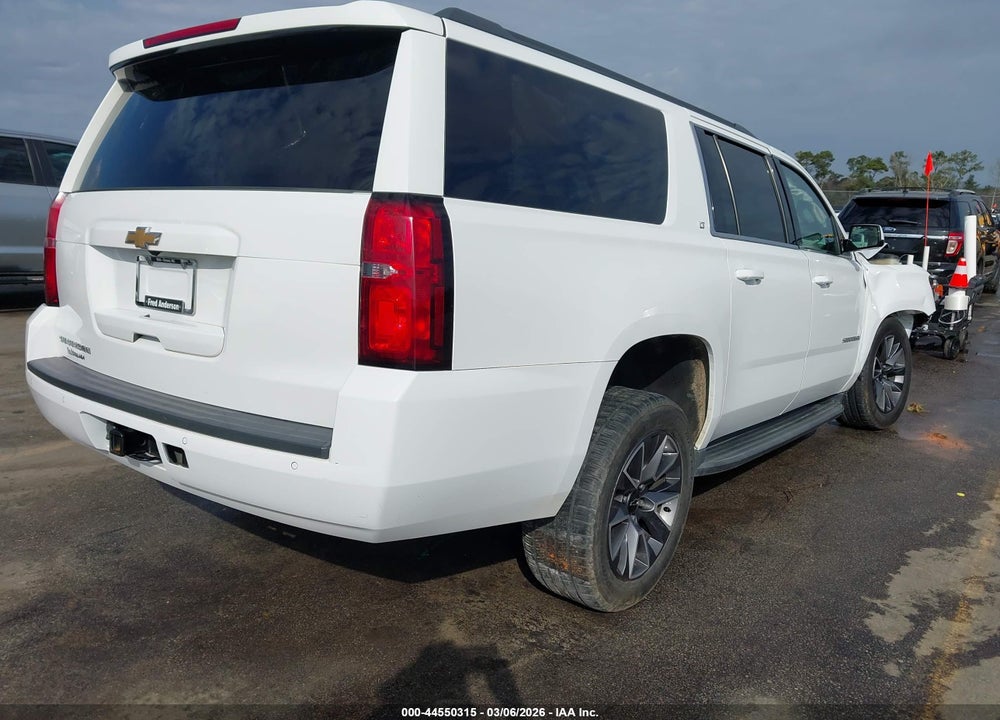 2019 CHEVROLET SUBURBAN LT VIN: 1GNSCHKCXKR177635