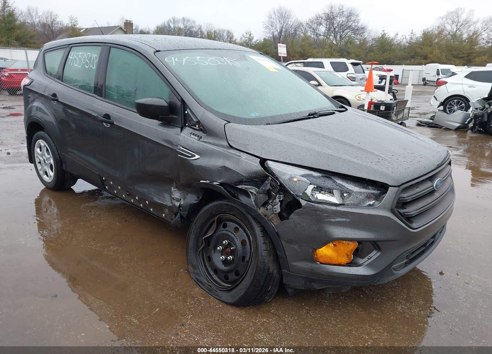 2018 FORD ESCAPE S VIN: 1FMCU0F76JUC28547