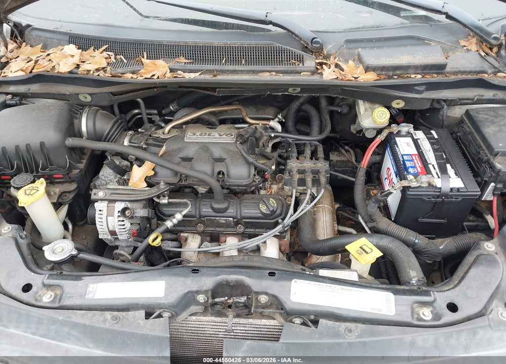 2010 VOLKSWAGEN ROUTAN SE VIN: 2V4RW3D15AR360002