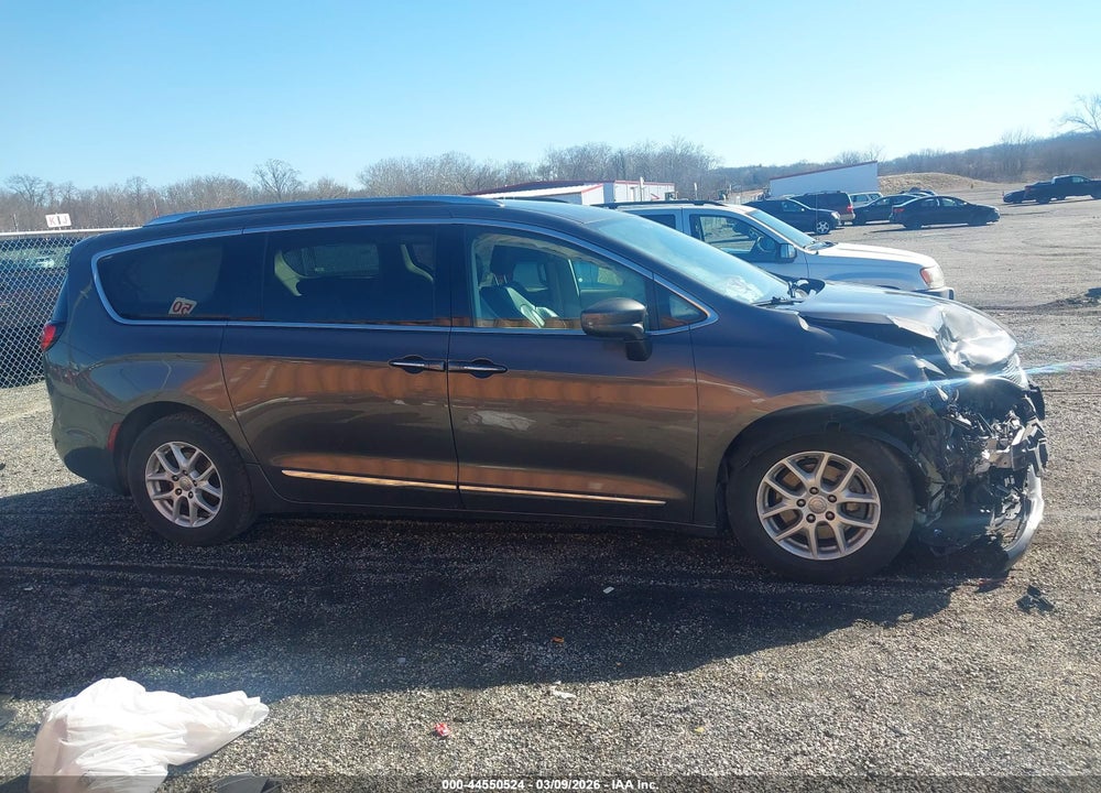 2020 CHRYSLER PACIFICA TOURING L VIN: 2C4RC1BG4LR128119