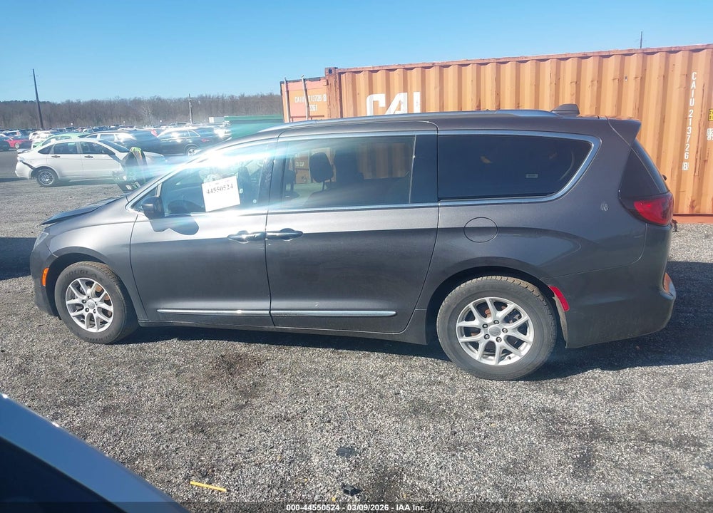 2020 CHRYSLER PACIFICA TOURING L VIN: 2C4RC1BG4LR128119