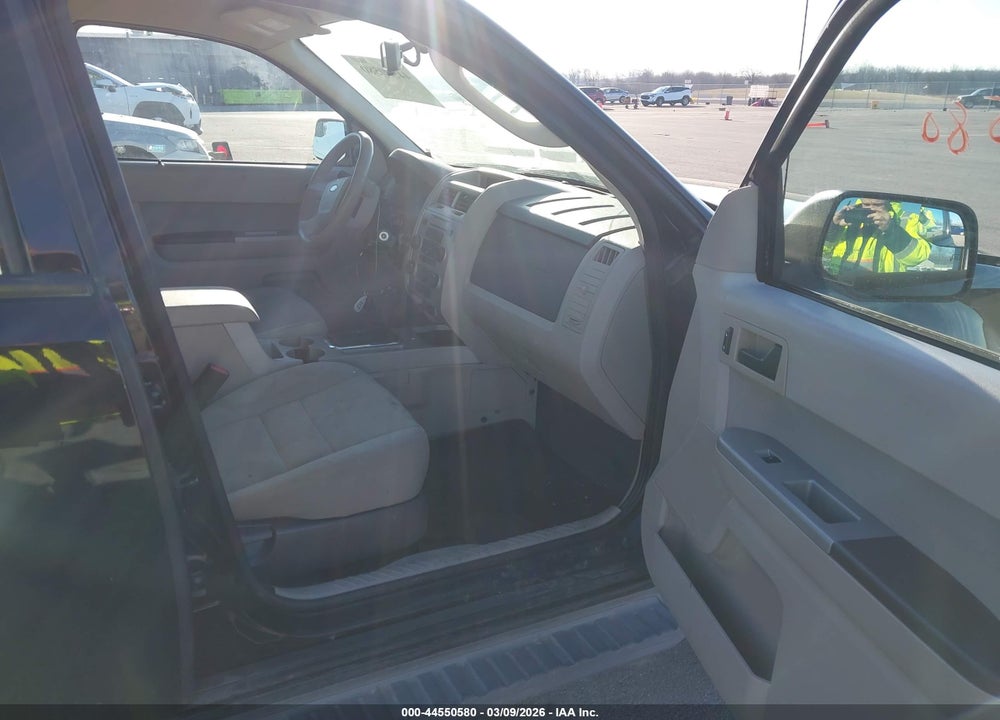 2010 FORD ESCAPE XLT VIN: 1FMCU9DG9AKC97977