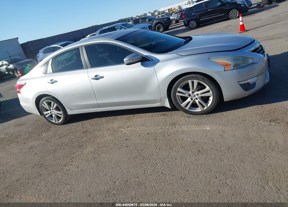2015 NISSAN ALTIMA 3.5 SL VIN: 1N4BL3AP7FC159950