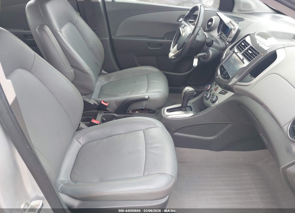 2015 CHEVROLET SONIC VIN: 1G1JE5SB5F4149757