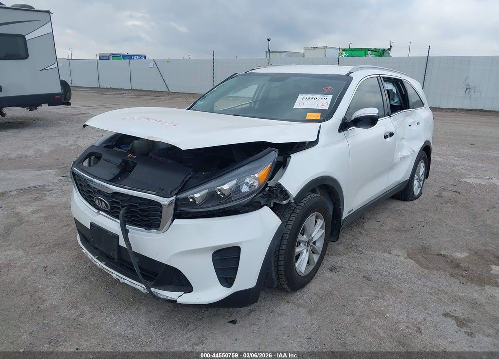2019 KIA SORENTO 2.4L LX VIN: 5XYPGDA35KG574813
