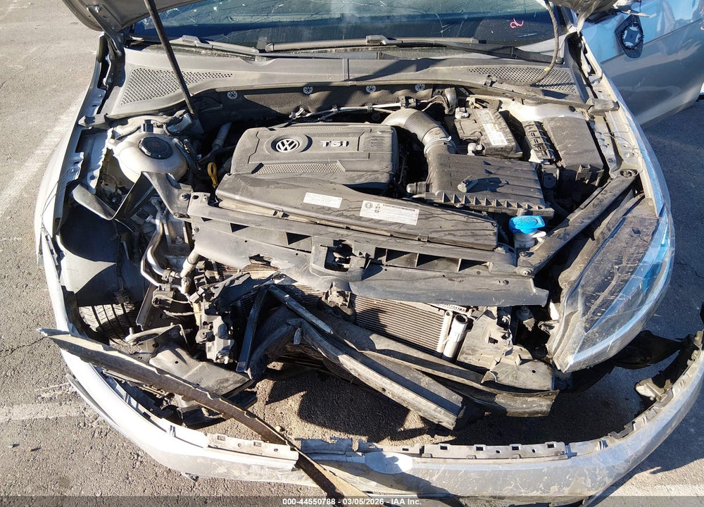 2018 VOLKSWAGEN GOLF TSI S/TSI SE VIN: 3VWG17AU1JM255824
