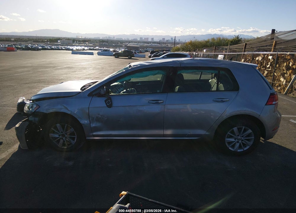 2018 VOLKSWAGEN GOLF TSI S/TSI SE VIN: 3VWG17AU1JM255824