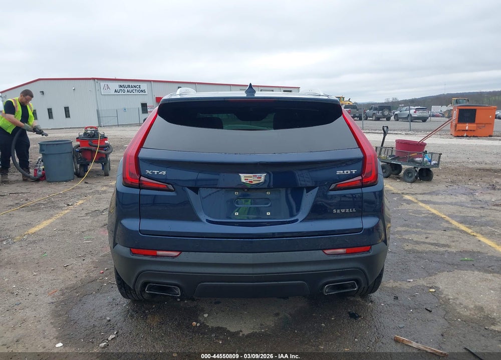 2019 CADILLAC XT4 LUXURY VIN: 1GYAZAR45KF185498