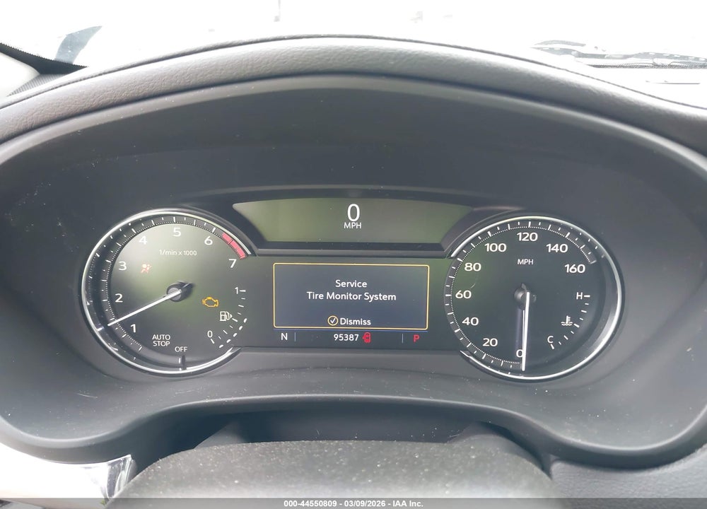 2019 CADILLAC XT4 LUXURY VIN: 1GYAZAR45KF185498