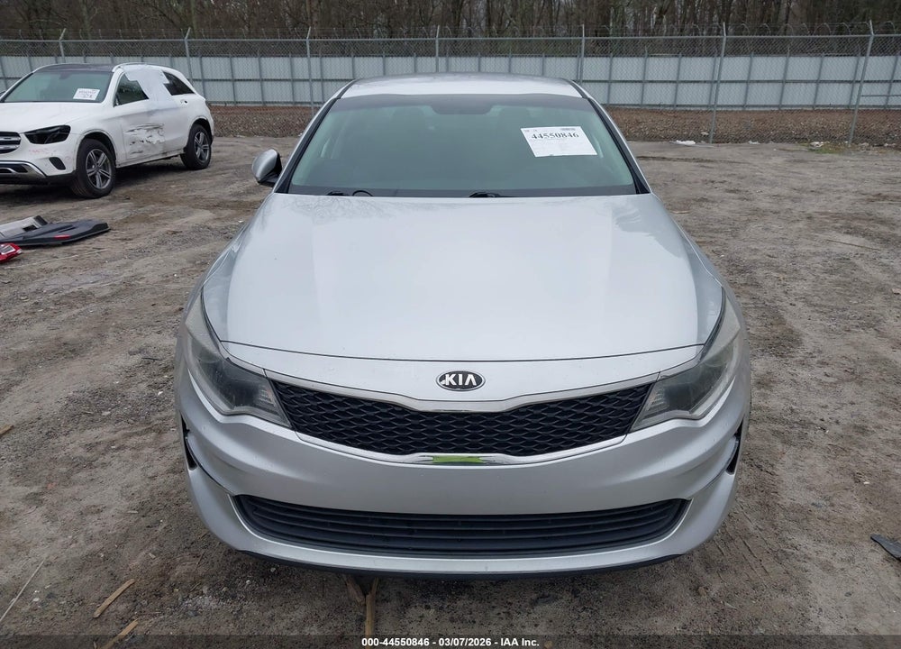 2018 KIA OPTIMA LX VIN: 5XXGT4L33JG259178