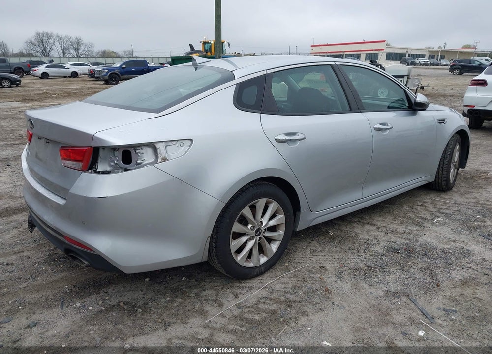 2018 KIA OPTIMA LX VIN: 5XXGT4L33JG259178