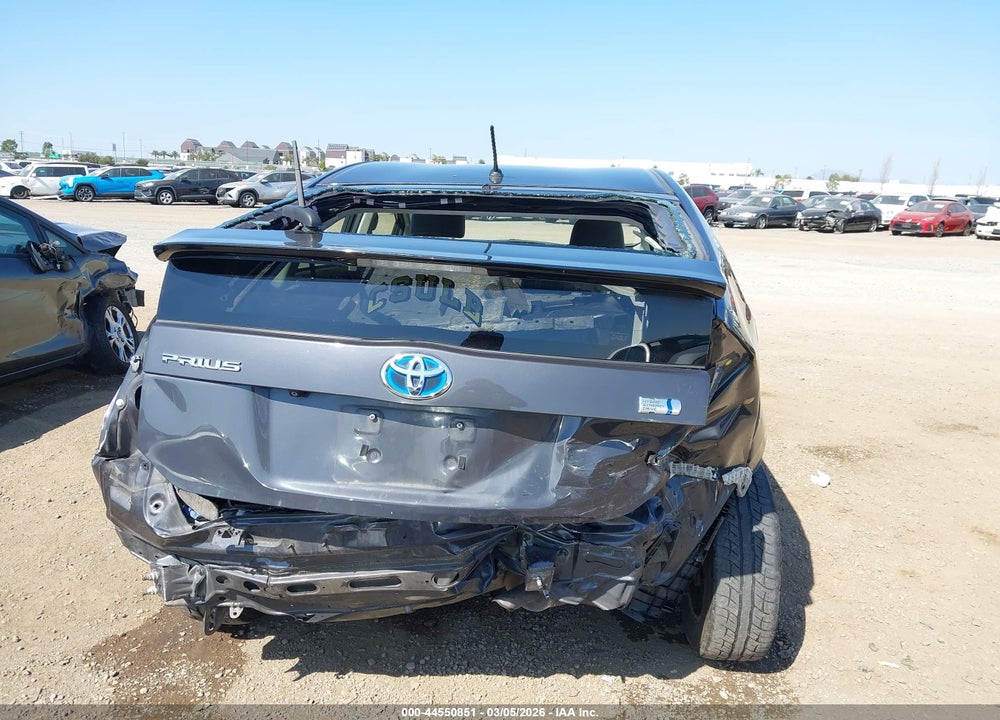 2015 TOYOTA PRIUS TWO VIN: JTDKN3DU5F0451538
