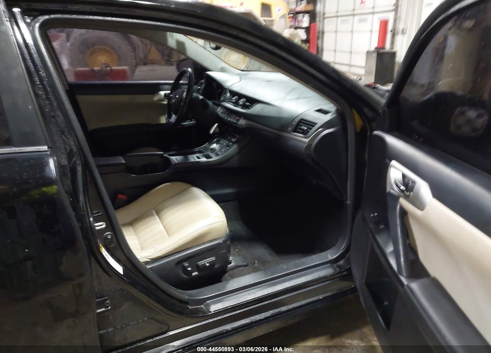 2013 LEXUS CT 200H VIN: JTHKD5BH3D2125127