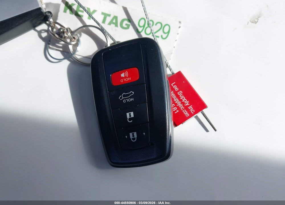 2022 TOYOTA HIGHLANDER XLE VIN: 5TDHZRBH3NS169319