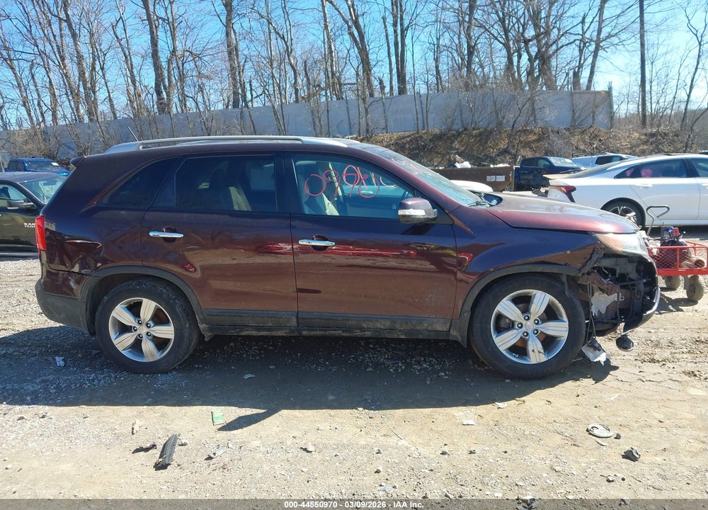 2012 KIA SORENTO EX VIN: 5XYKU4A61CG208006