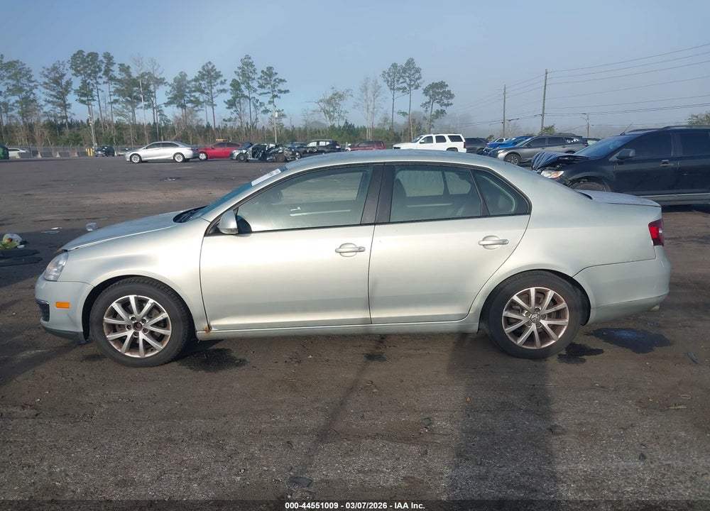 2010 VOLKSWAGEN JETTA LIMITED EDITION VIN: 3VWAZ7AJ8AM104404
