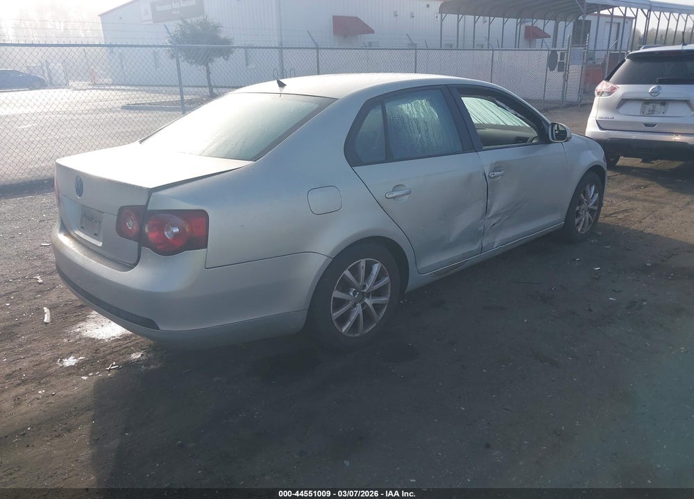 2010 VOLKSWAGEN JETTA LIMITED EDITION VIN: 3VWAZ7AJ8AM104404