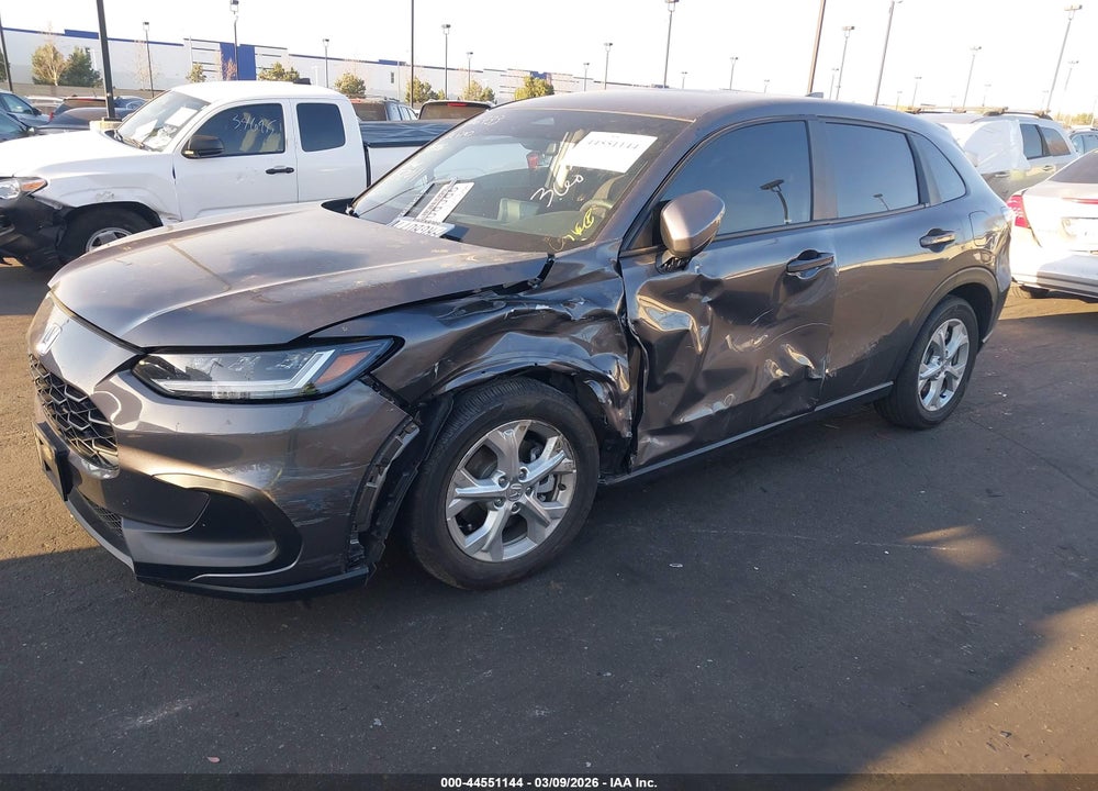2025 HONDA HR-V 2WD LX VIN: 3CZRZ1H33SM729959