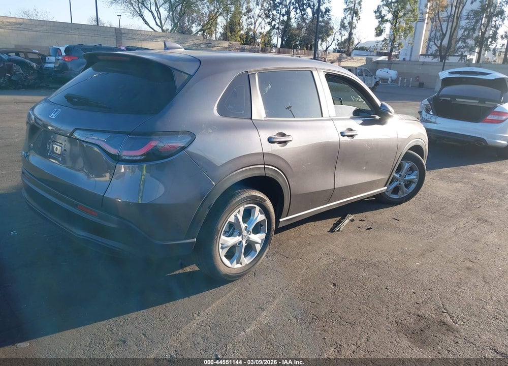 2025 HONDA HR-V 2WD LX VIN: 3CZRZ1H33SM729959