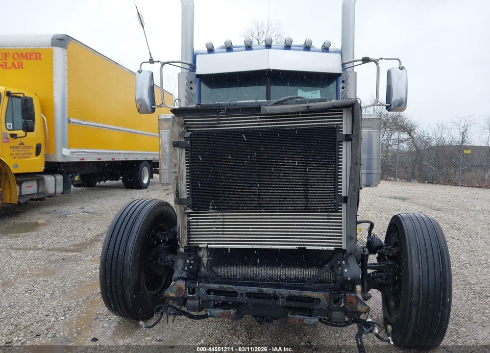 2017 PETERBILT 389 VIN: 1XPXD49X7HD367846