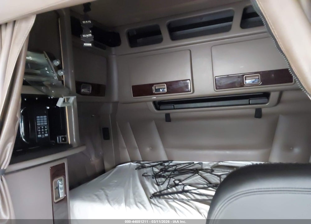 2017 PETERBILT 389 VIN: 1XPXD49X7HD367846