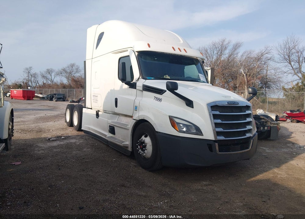 2020 FREIGHTLINER NEW CASCADIA 126 VIN: 3AKJHHDR4LSMD7886