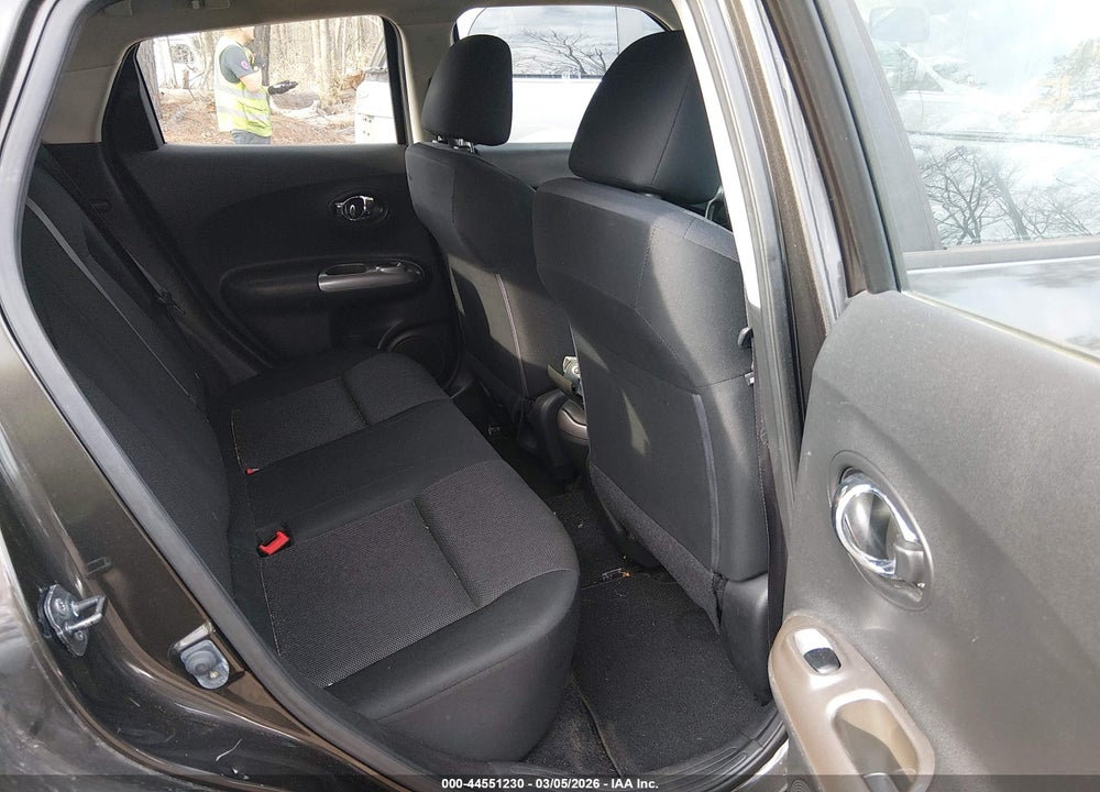 2013 NISSAN JUKE S VIN: JN8AF5MR1DT206218