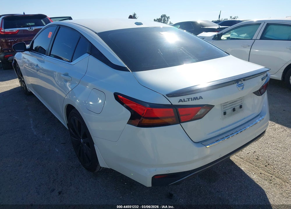 2022 NISSAN ALTIMA SR FWD VIN: 1N4BL4CV9NN367381