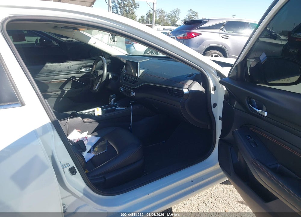 2022 NISSAN ALTIMA SR FWD VIN: 1N4BL4CV9NN367381