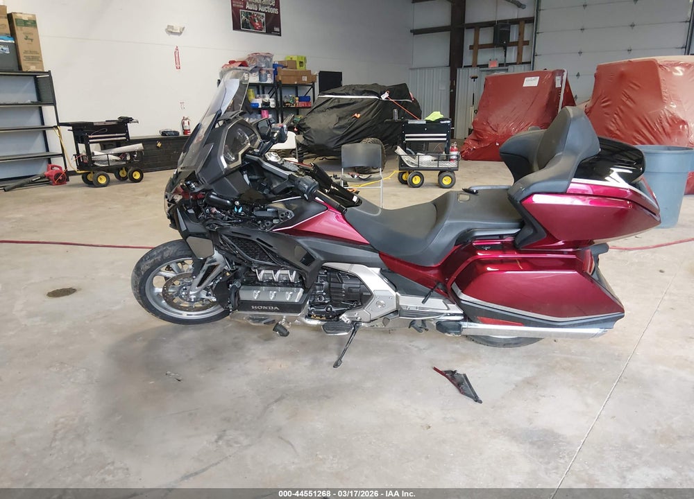 2021 HONDA GL1800 D VIN: JH2SC7954MK300472