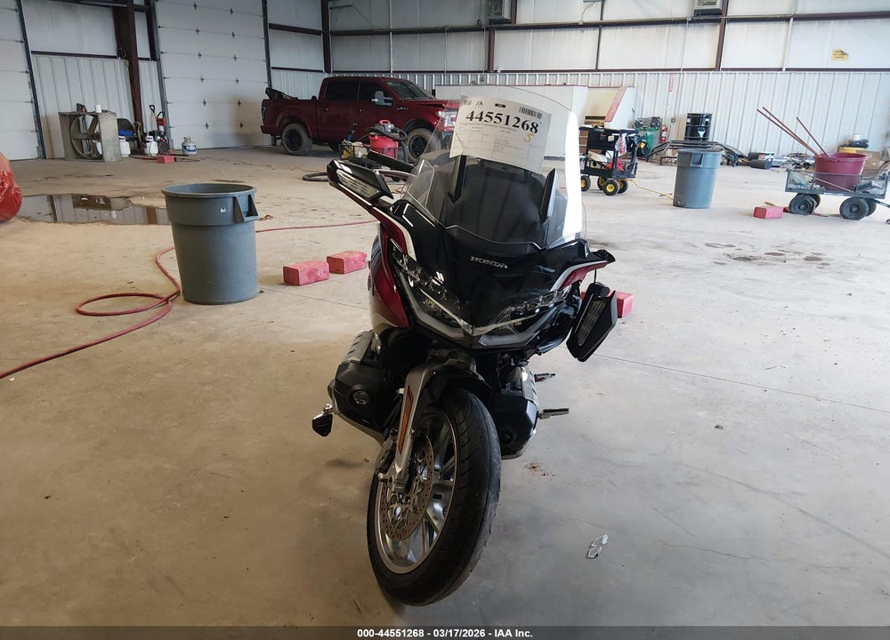 2021 HONDA GL1800 D VIN: JH2SC7954MK300472
