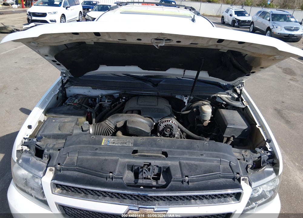 2010 CHEVROLET TAHOE LT VIN: 1GNUCBE07AR265547