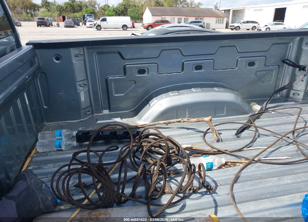 2024 CHEVROLET SILVERADO 2500HD 4WD  STANDARD BED LTZ VIN: 2GC4YPEY2R1134351