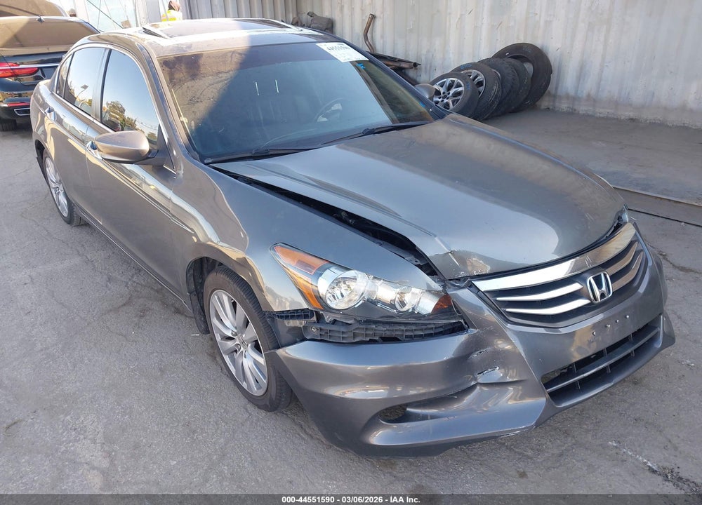 2011 HONDA ACCORD 3.5 EX-L VIN: 1HGCP3F85BA016149
