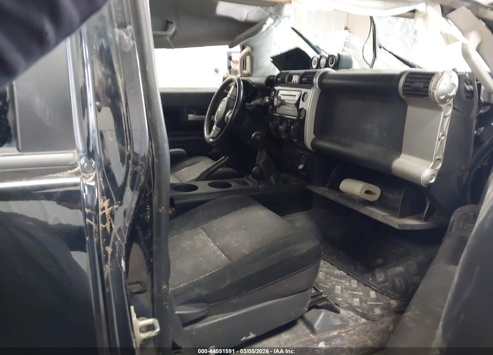 2007 TOYOTA FJ CRUISER VIN: JTEBU11F670034486