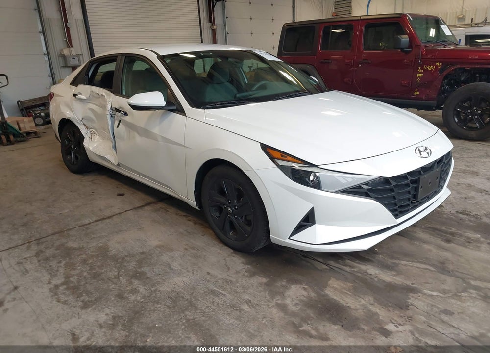 2022 HYUNDAI ELANTRA SEL VIN: 5NPLM4AG6NH063862