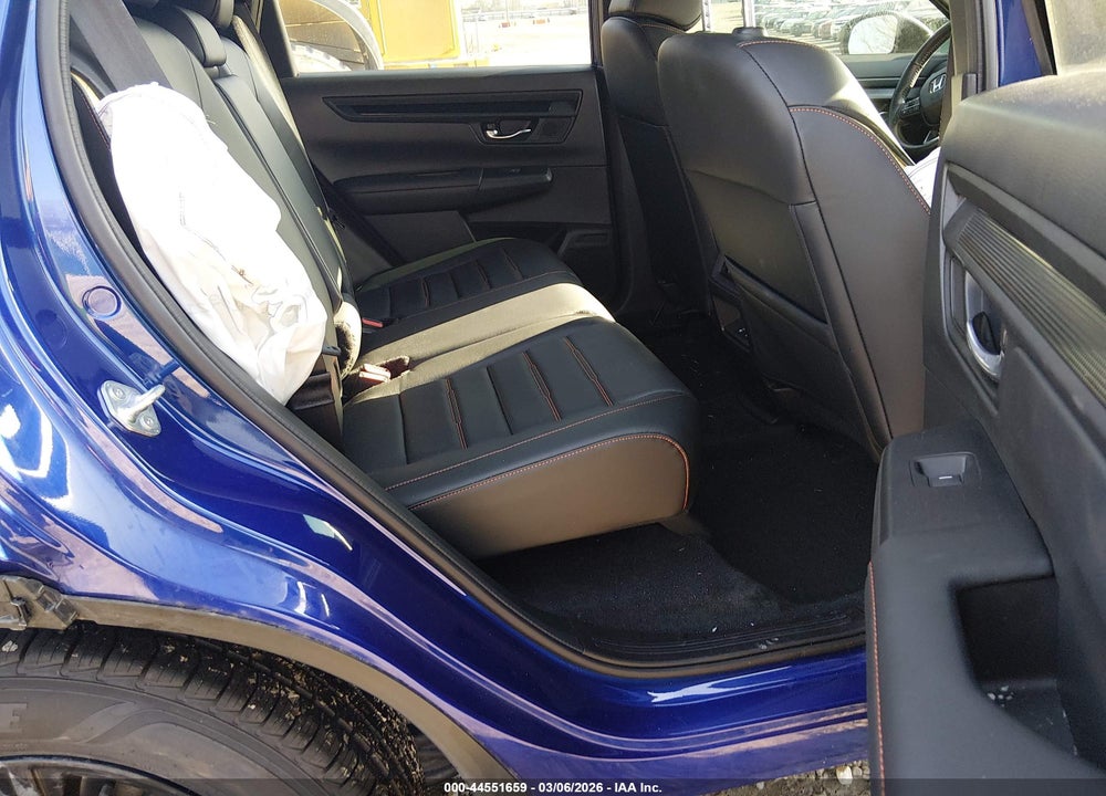 2024 HONDA CR-V HYBRID SPORT-L VIN: 7FARS6H84RE069369