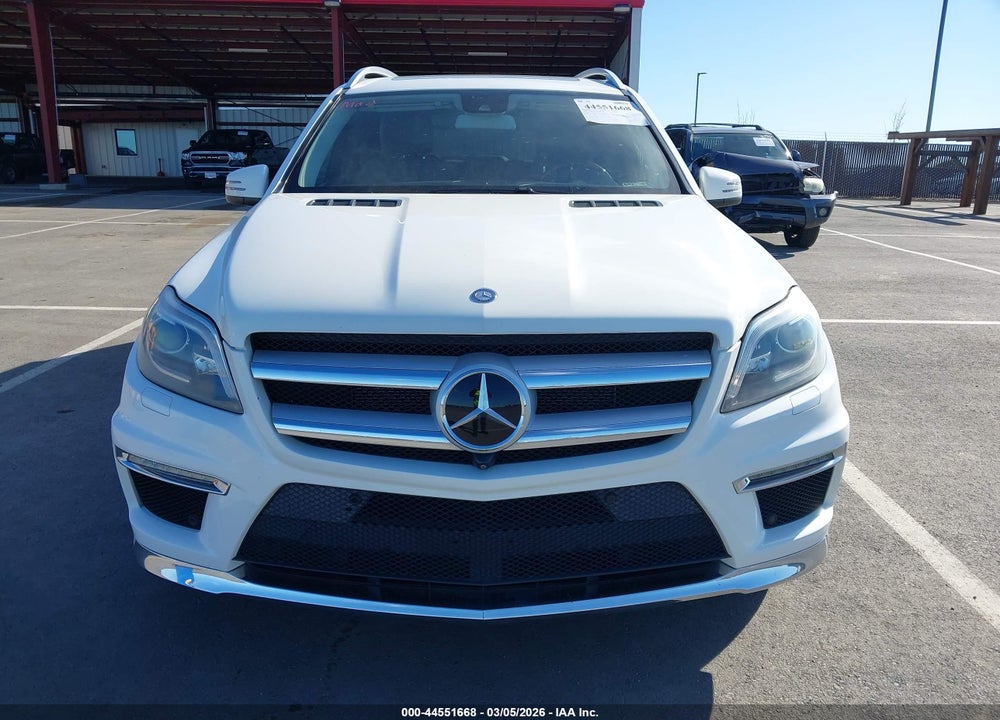 2014 MERCEDES-BENZ GL 550 4MATIC VIN: 4JGDF7DEXEA316310