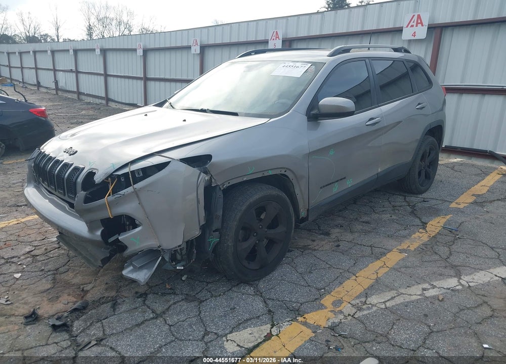 2016 JEEP CHEROKEE ALTITUDE VIN: 1C4PJLCB2GW184696