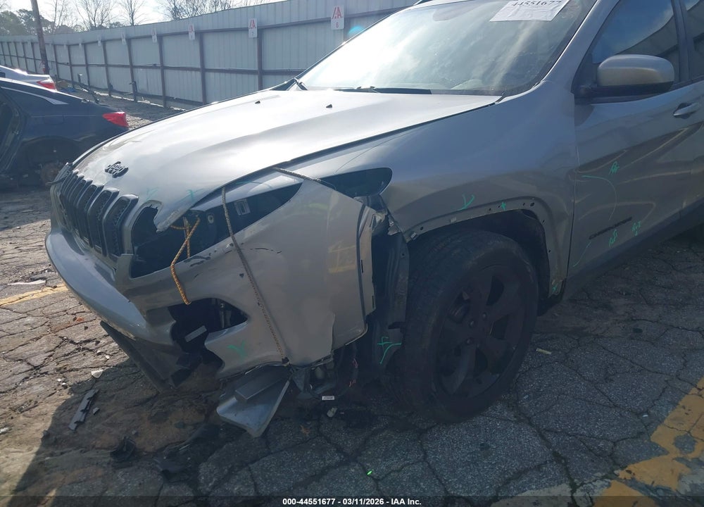 2016 JEEP CHEROKEE ALTITUDE VIN: 1C4PJLCB2GW184696